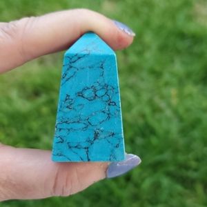 Howlite Turquoise Crystal Tower in Turquoise Color
